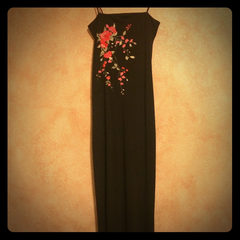 City Triangles long black dress embroidered flower